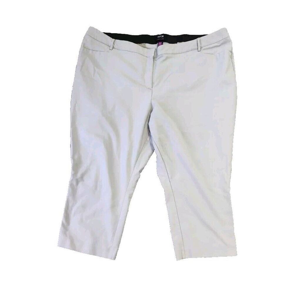 Apt. 9 Capri Pants Womens Sz 24 khaki Straight Leg Curvy Fit
